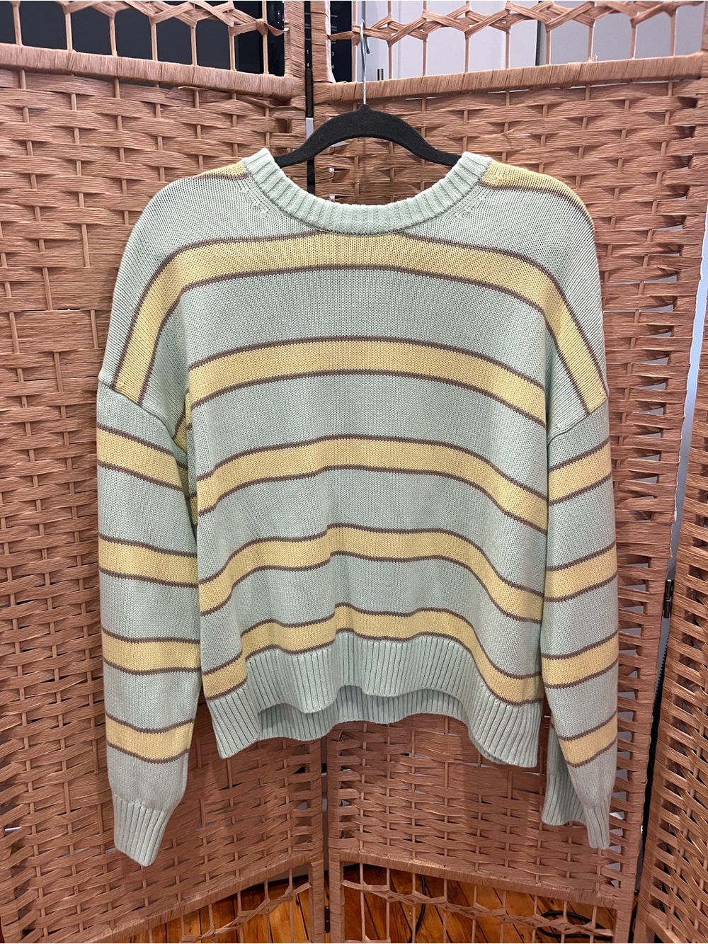 GAP Large Women’s Striped Crewneck Sweater - Mint Green & Yellow